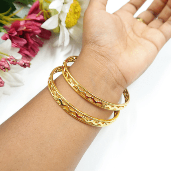 New Gold Wave Design Copper Bangles Set of 2 - Gelang Tangan Indian Bangle