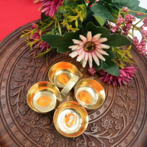 Brass Chokda Brass Pooja Holder